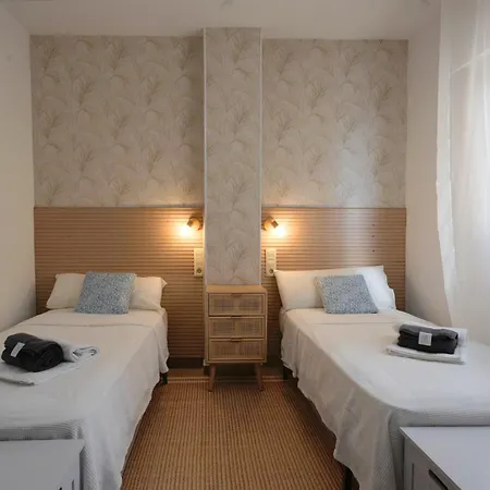 Todimer Beachfront Oceanview Vacation Apartment